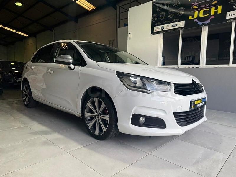 Usado Citroën C4 Live 99 CV (72 kW) 2015 Blanco Berlina