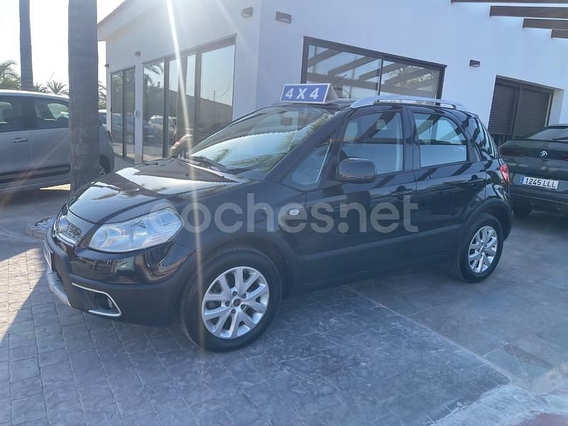Usado Fiat Sedici Emotion 135 CV (99 kW) 2011 Negro SUV
