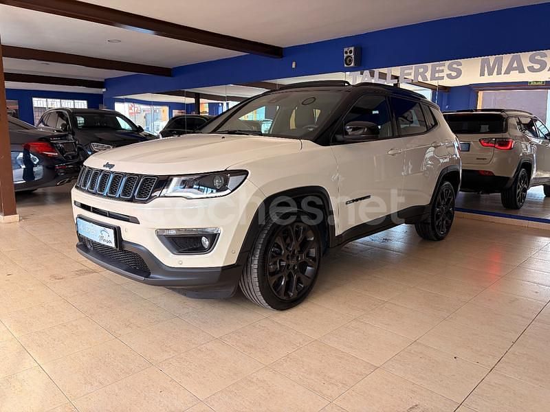 Usado Jeep Compass Limited 190 CV (139 kW) 2021 Beige SUV