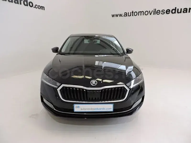 Occasion Skoda Octavia Ambition 110 ch (80 kW) 2021 Noir Berline