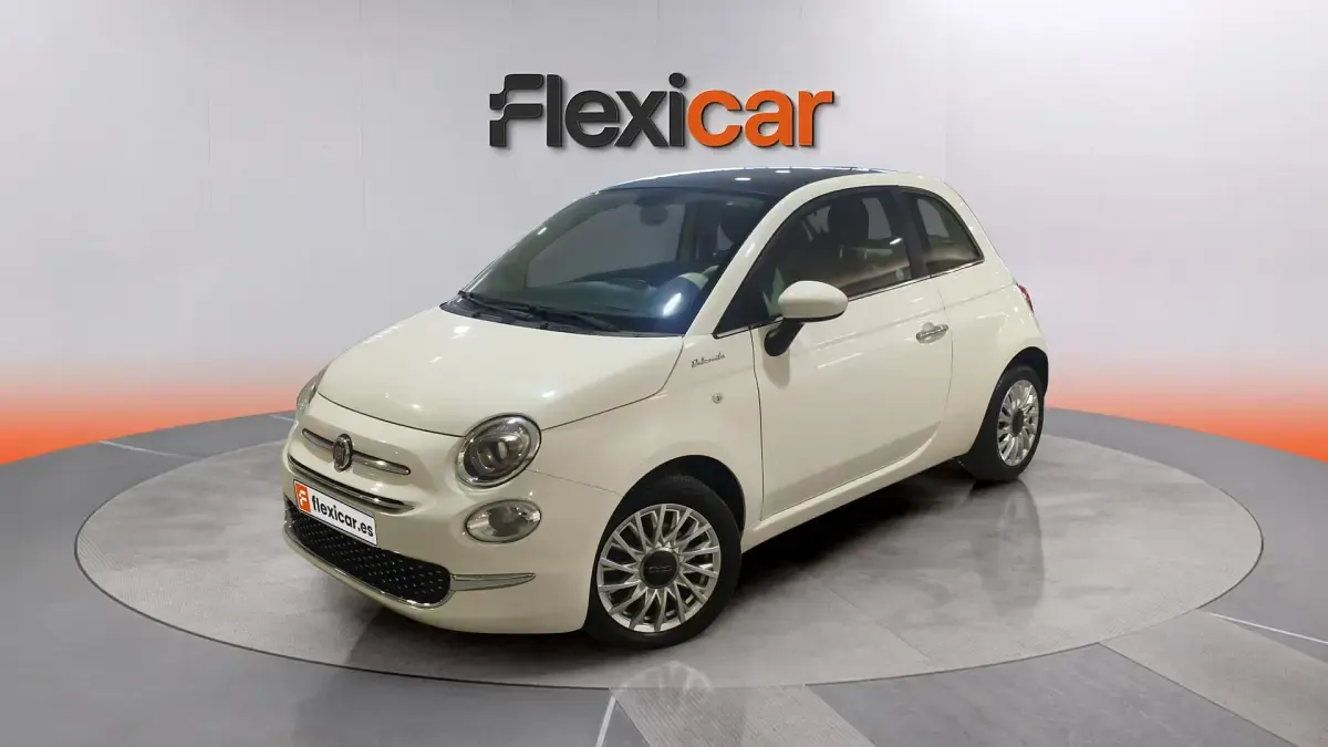 Usado Fiat 500 Dolcevita 71 CV (52 kW) 2023 Blanco Berlina