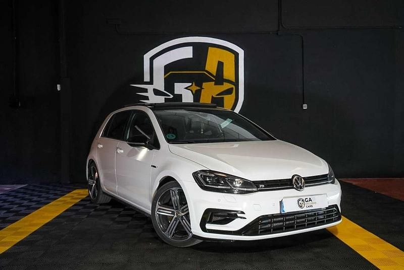 Usado VW Golf VII R 300 CV (220 kW) 2019 Blanco Utilitario