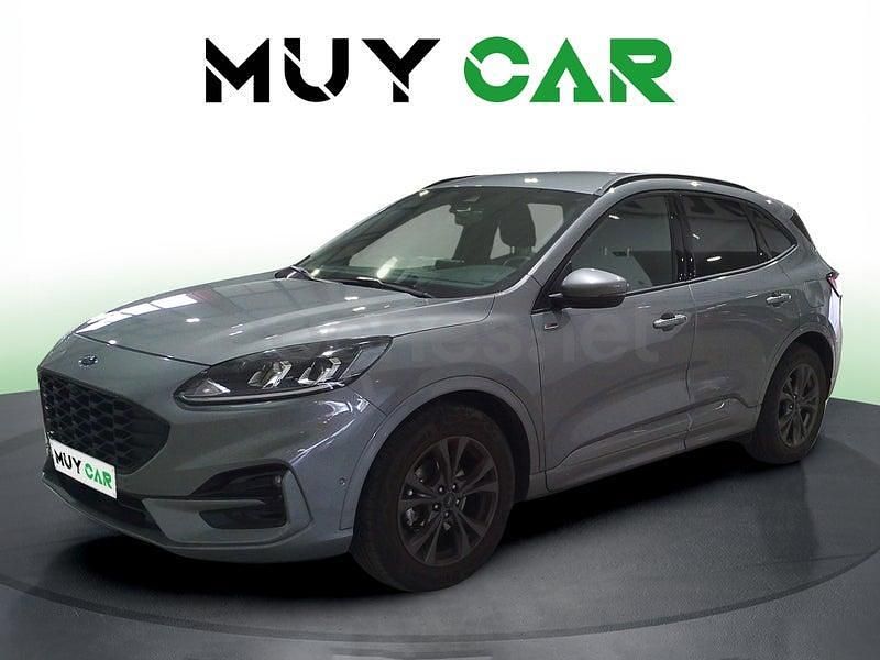 Usado Ford Kuga ST-Line X 150 CV (110 kW) 2024 Gris / plata SUV
