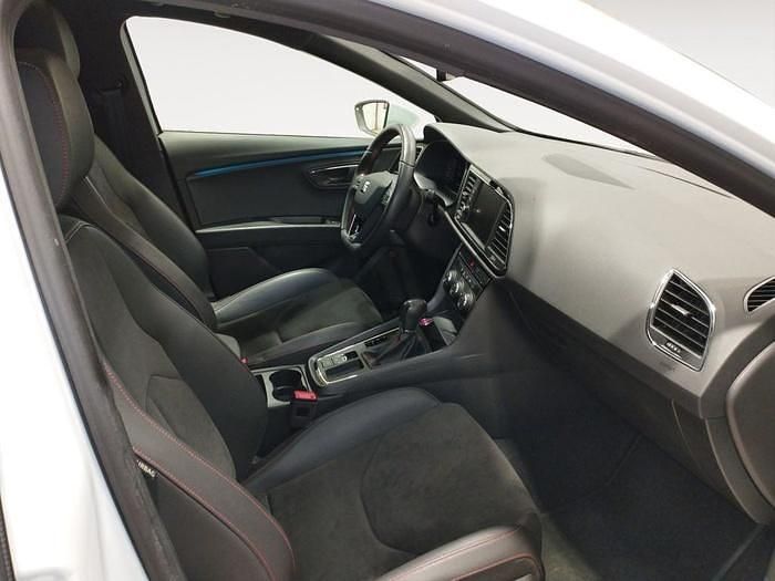 Usado Seat Leon FR 150 CV (110 kW) 2019 Blanco