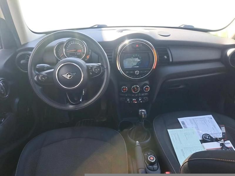 Usado Mini ONE 100 CV (73 kW) 2019 Blanco Utilitario