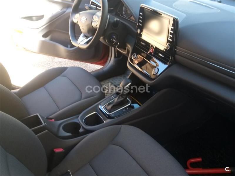 Rojo Usado 2021 Hyundai Ioniq Utilitario | 23.900 € (Caro) - Imagen 1/4