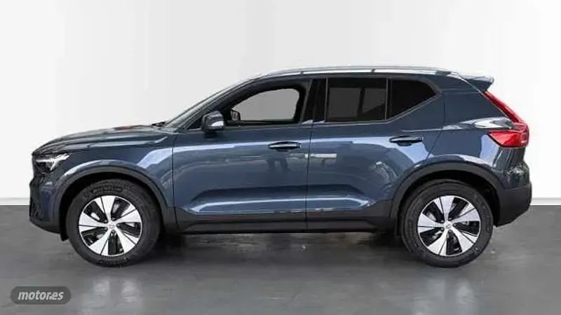 Nuevo Volvo XC40 Core 163 CV (119 kW) 2026 Azul SUV