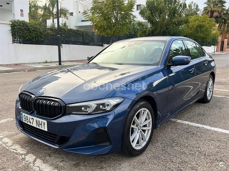 Azul Usado 2023 BMW 318 Berlina | 27.490 € (Un poco caro) - Imagen 1/4