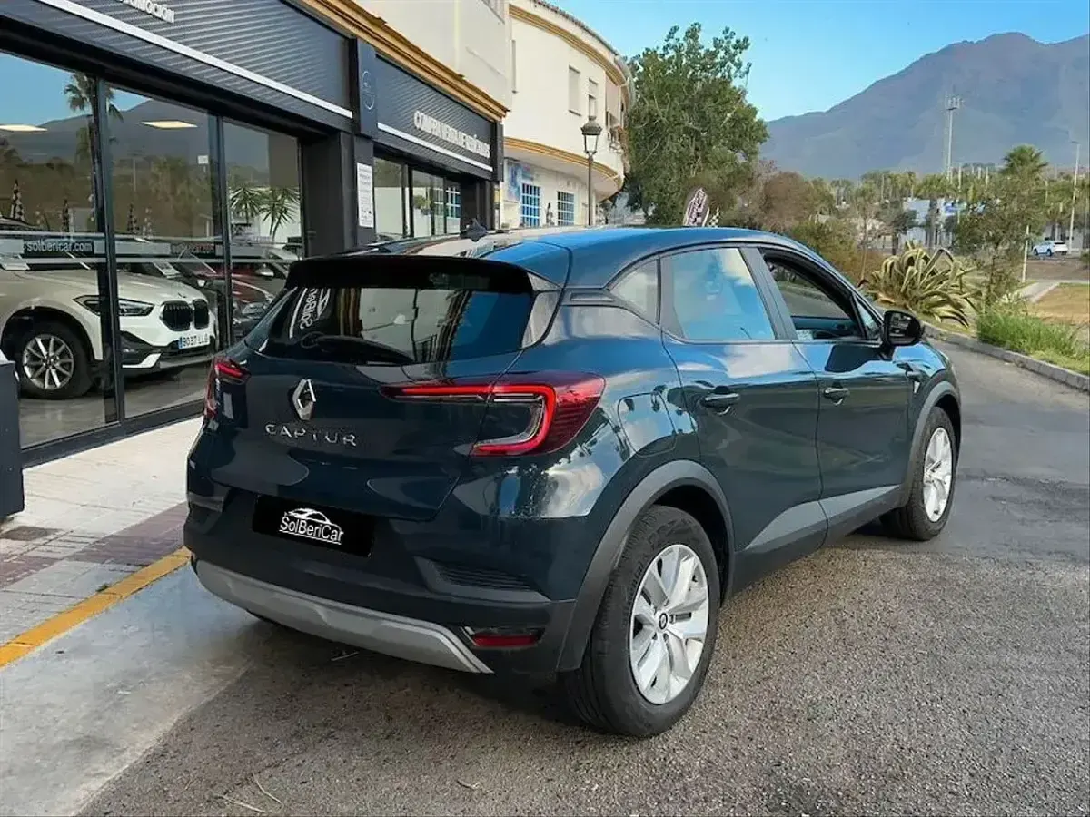Usado Renault Captur Evolution 91 CV (66 kW) 2022 Azul SUV