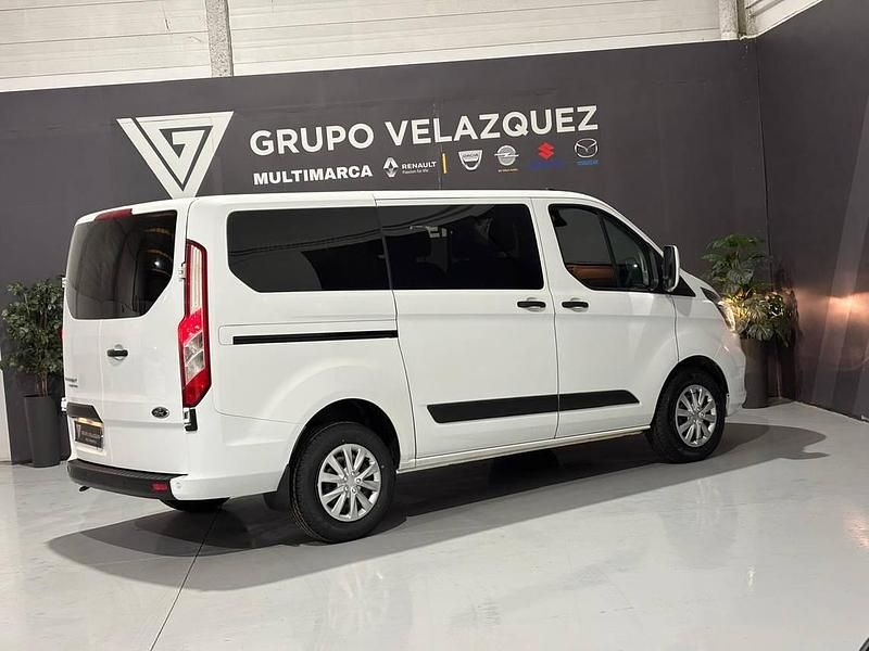Usado Ford Transit Custom Trend 170 CV (125 kW) 2021 Blanco Familiar