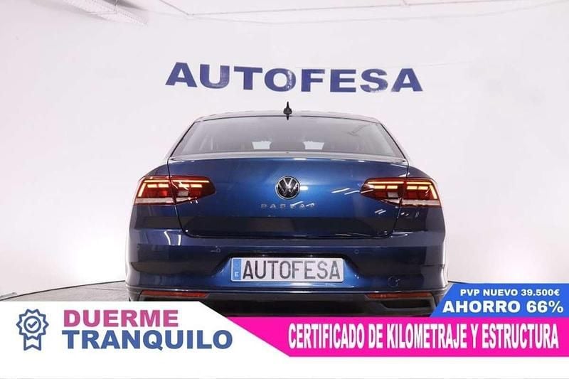Usado VW Passat 122 HP (89 kW) 2020 Sedan