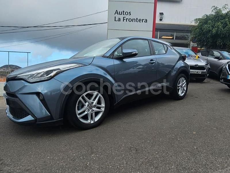 Usado Toyota C-HR Active 122 CV (89 kW) 2023 Gris / plata SUV