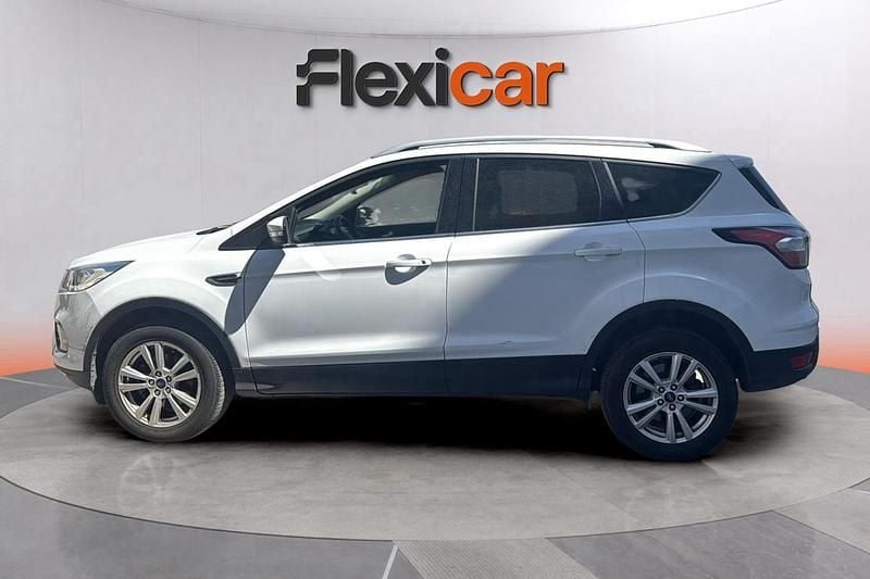 Usado Ford Kuga ST-Line 150 CV (110 kW) 2019 Blanco SUV