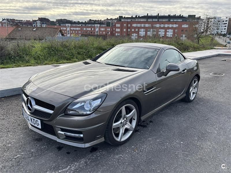 Usado Mercedes SLK200 184 CV (135 kW) 2011 Marrón Descapotable