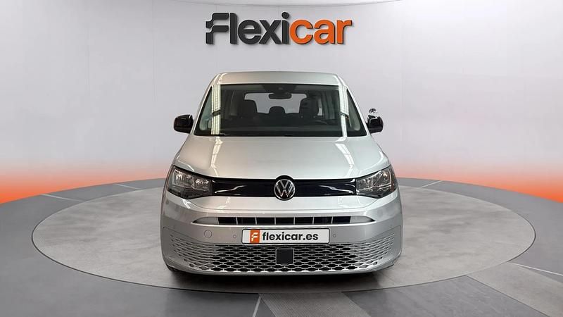 Usado VW Caddy Maxi 122 CV (89 kW) 2024 Gris Monovolumen