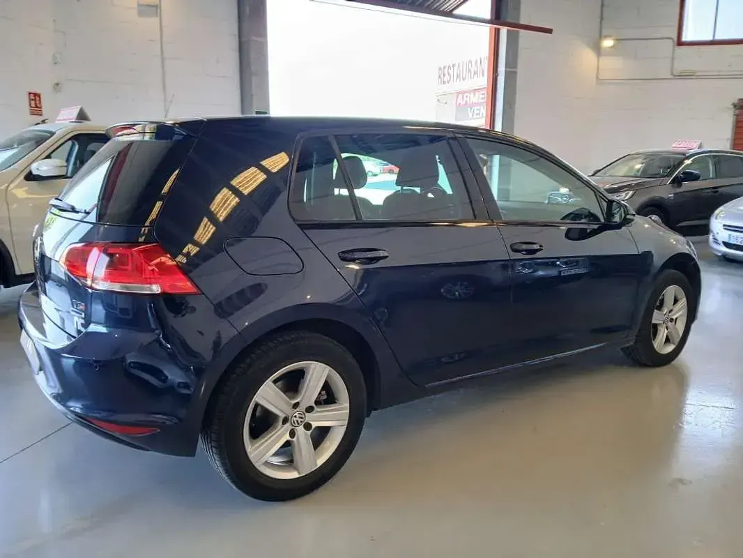Usado VW Golf VII Advance 122 CV (89 kW) 2015 Azul Utilitario