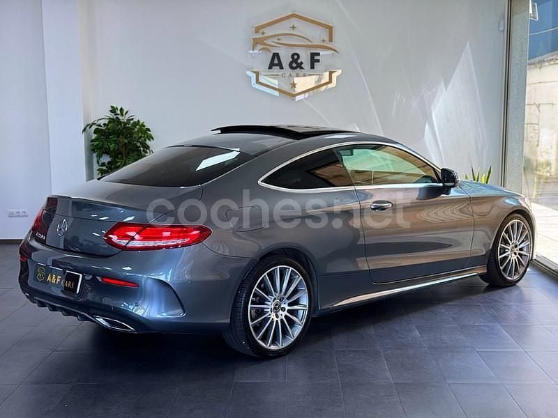 Usado Mercedes C220 194 CV (142 kW) 2019 Gris / plata Coupe