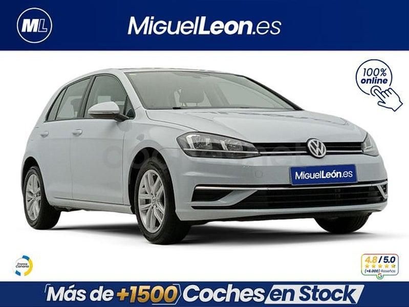 Usado VW Golf VII Advance 110 CV (80 kW) 2018 Gris / plata Berlina