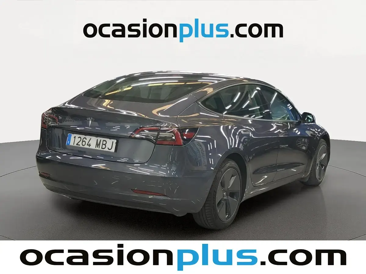 Usado Tesla Model 3 RWD 208 kW (283 CV) 2022 Gris plata Berlina