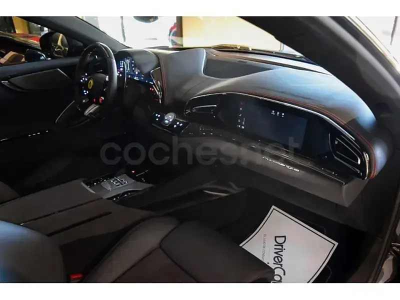 Usado Ferrari Purosangue 725 CV (533 kW) 2025 Gris SUV