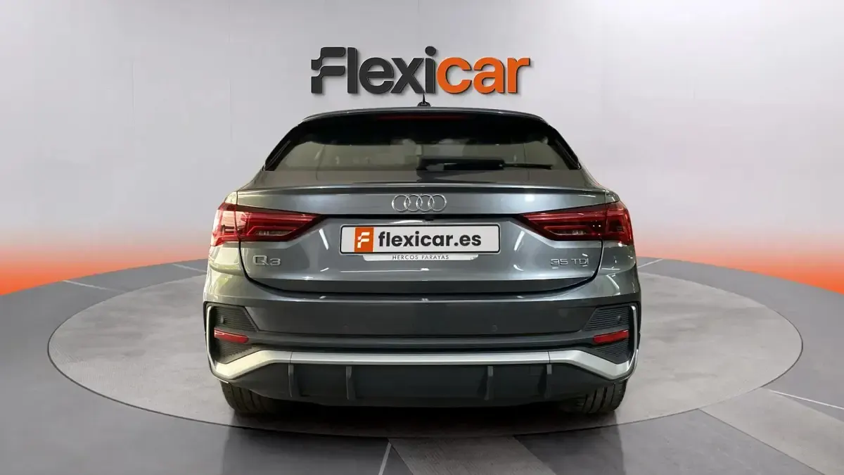 Usado Audi Q3 Sportback S-Line 150 CV (110 kW) 2022 Gris SUV