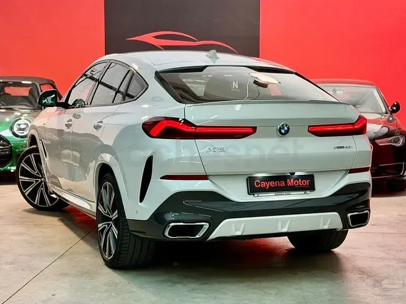 Usado BMW X6 Comfort Edition 340 CV (250 kW) 2020 Blanco SUV