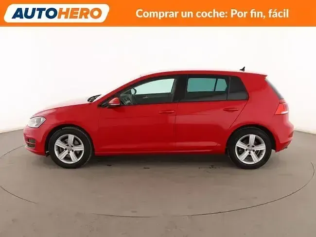 Usado VW Golf VII Advance 125 CV (91 kW) 2016 Rojo Berlina