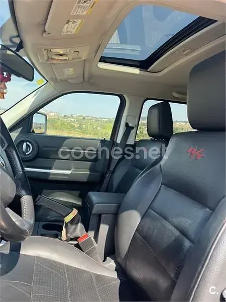 Usado Dodge Nitro 177 CV (130 kW) 2009 Granate SUV