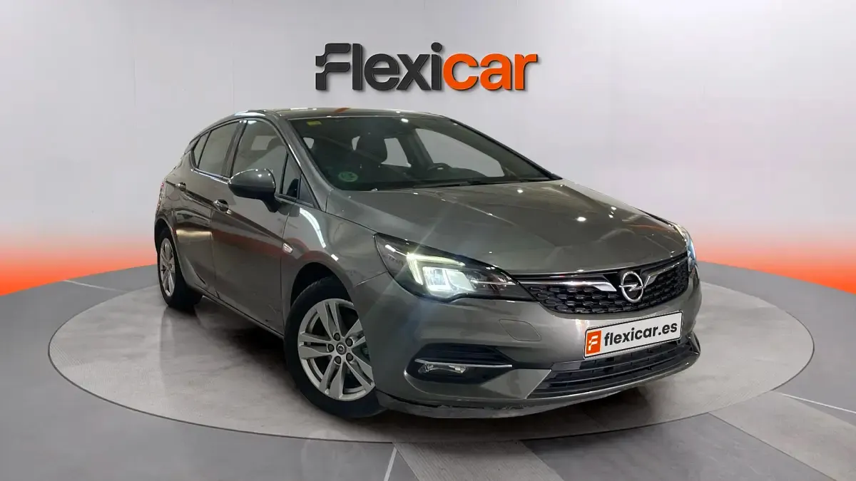 Usado Opel Astra Business Elegance 131 CV (96 kW) 2020 Familiar