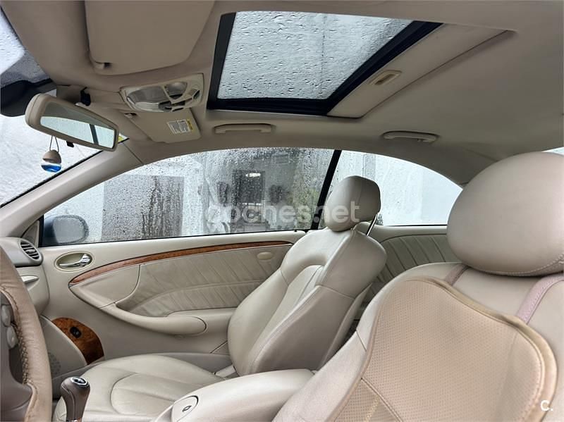 Usado Mercedes CLK270 Elegance 170 CV (125 kW) 2004 Azul Coupe