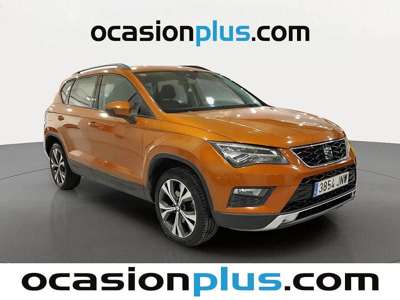 Usado Seat Ateca Ecomotive 116 CV (85 kW) 2016 Naranja SUV