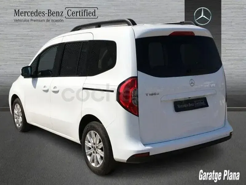 Usado Mercedes T160 95 CV (69 kW) 2023 Blanco Monovolumen