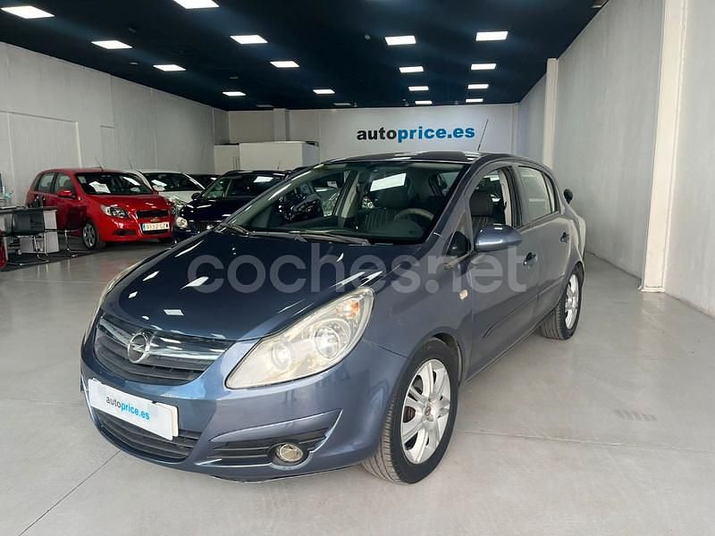 Azul Usado 2007 Opel Corsa Cosmo Berlina | 3490 € (Un poco caro) - Imagen 1/4