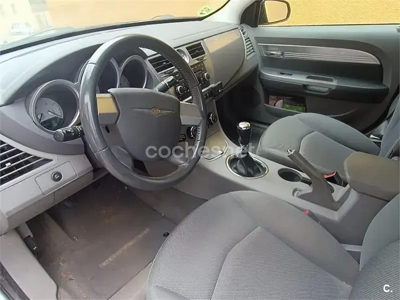 Usado Chrysler Sebring 156 CV (114 kW) 2007 Gris / plata Berlina