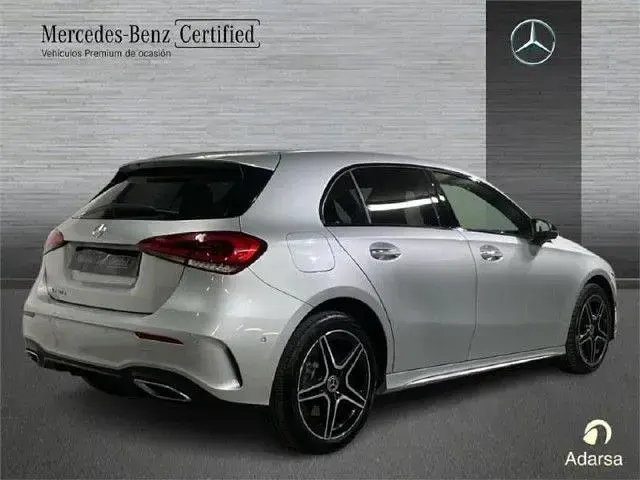 Usado Mercedes A250 218 CV (160 kW) 2025 Gris / plata Berlina