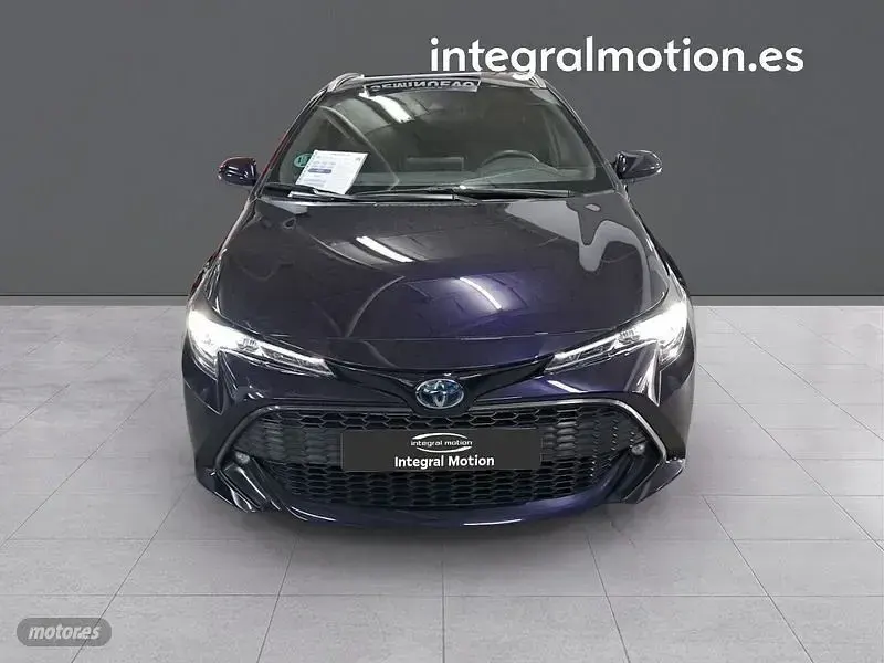 Usado Toyota Corolla Active 122 CV (89 kW) 2023 Negro Familiar
