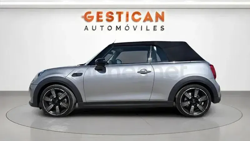 Usado Mini Cooper Cabriolet 136 CV (100 kW) 2023 Gris / plata Descapotable