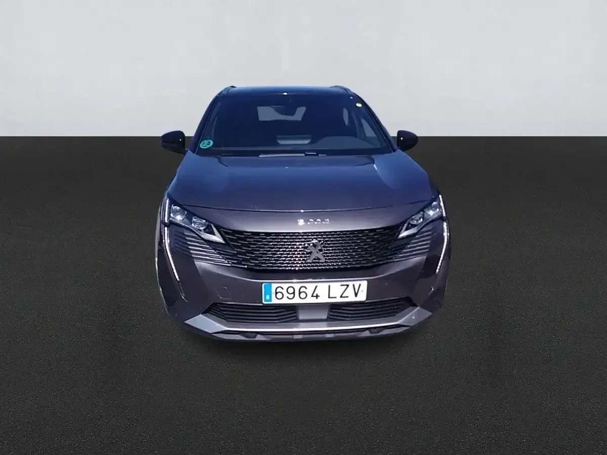 Usado Peugeot 3008 GT 131 CV (96 kW) 2022 Gris SUV
