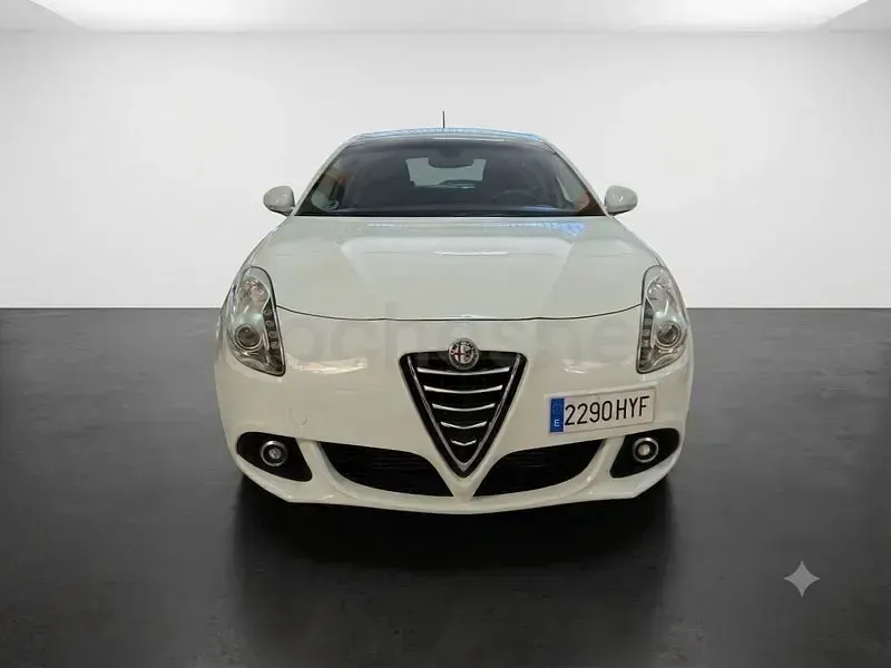 Usado Alfa Romeo Giulietta Distinctive 105 CV (77 kW) 2014 Blanco Utilitario