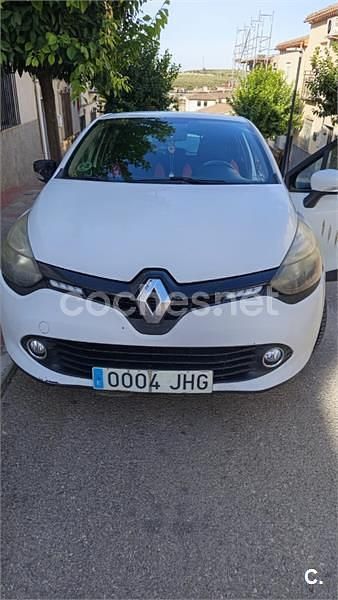 Usado Renault Clio IV Expression 75 CV (55 kW) 2015 Blanco Berlina