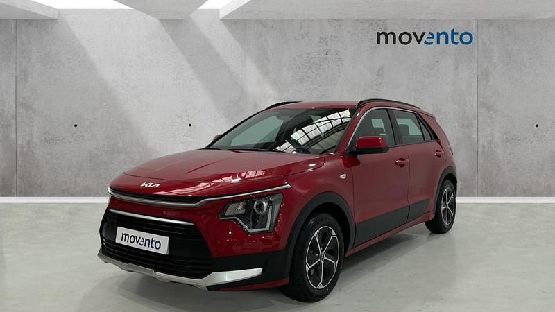 Usado Kia Niro 141 CV (103 kW) 2022 Rojo SUV