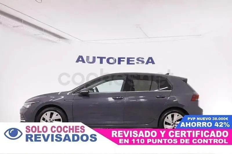 Usado VW Golf VIII Style 150 CV (110 kW) 2020 Gris / plata Berlina