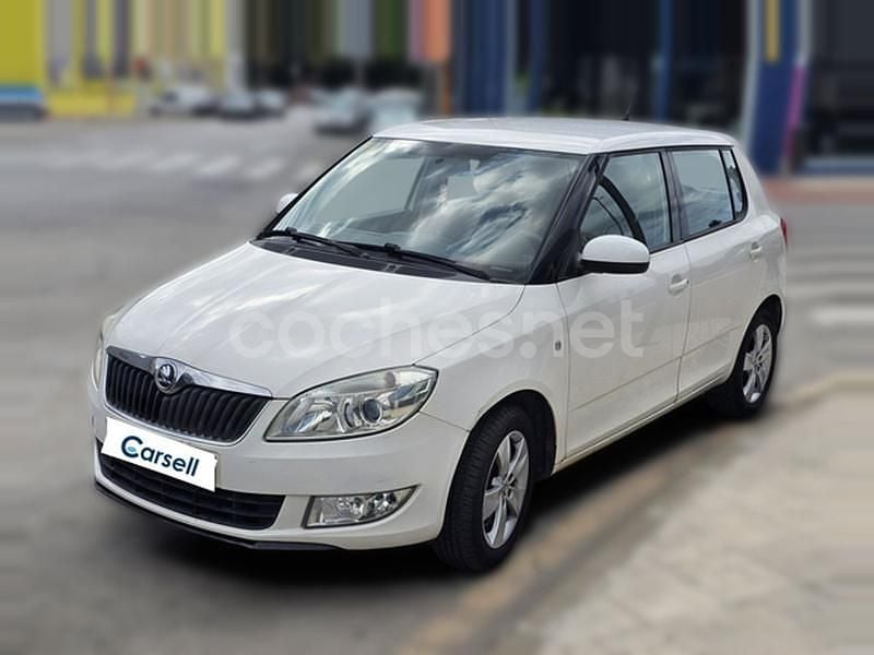 Blanco Usado 2014 Skoda Fabia Elegance Berlina | 8480 € (Precio justo) - Imagen 1/4