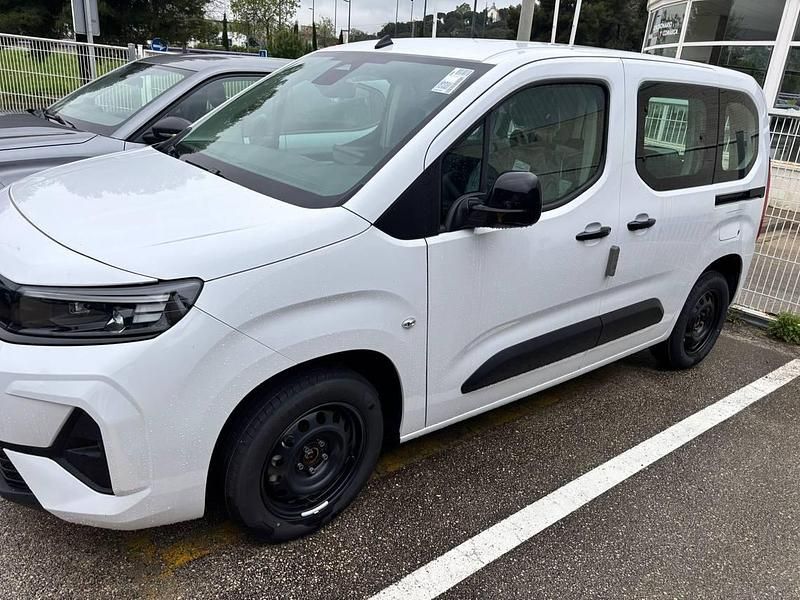 Nuevo Opel Combo S 100 CV (73 kW) 2026 Blanco Monovolumen