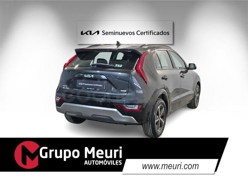 Usado Kia Niro 184 CV (135 kW) 2023 Gris SUV