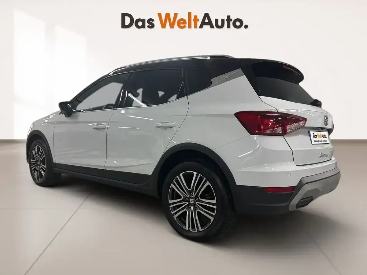 Usado Seat Arona Xperience 115 CV (84 kW) 2025 Blanco SUV