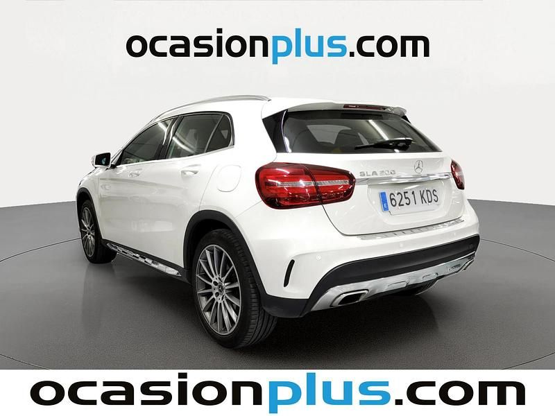 Usado Mercedes GLA200 AMG 156 CV (114 kW) 2017 Blanco SUV