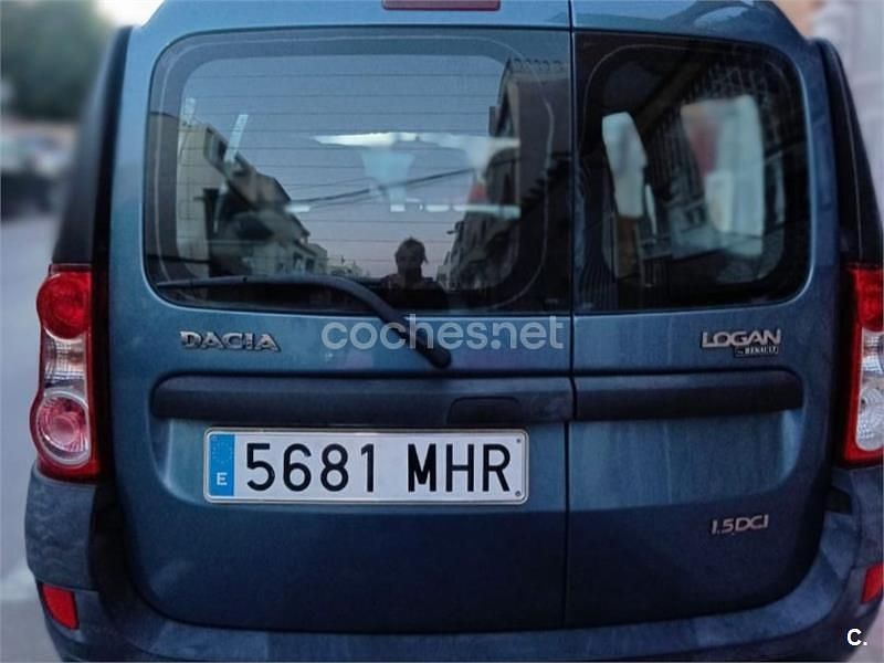 Usado Dacia Logan Ambiance 70 CV (51 kW) 2008 Azul Familiar