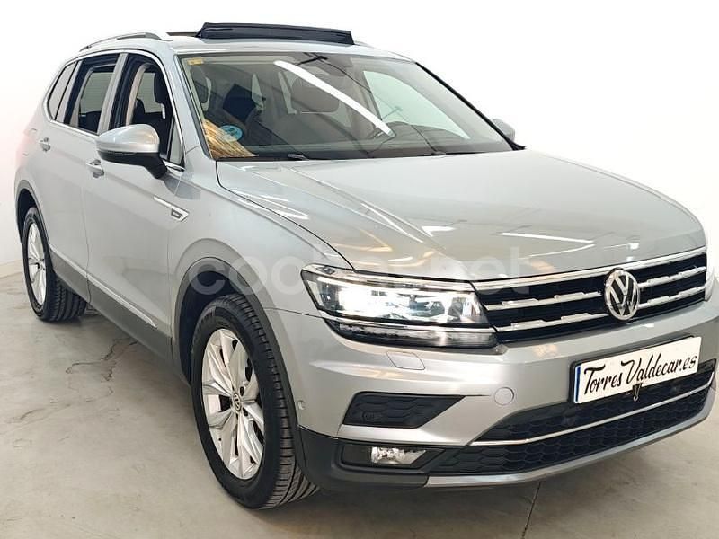 Gris / plata Usado 2020 VW Tiguan Allspace Sportline SUV | 24.990 € (Precio justo) - Imagen 1/4
