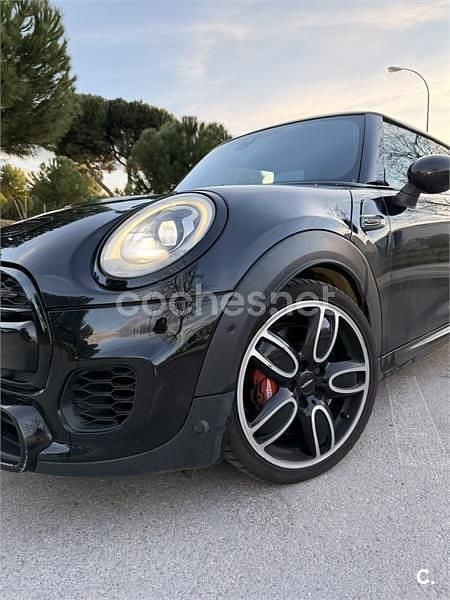Usado Mini John Cooper Works 231 CV (169 kW) 2015 Negro Utilitario